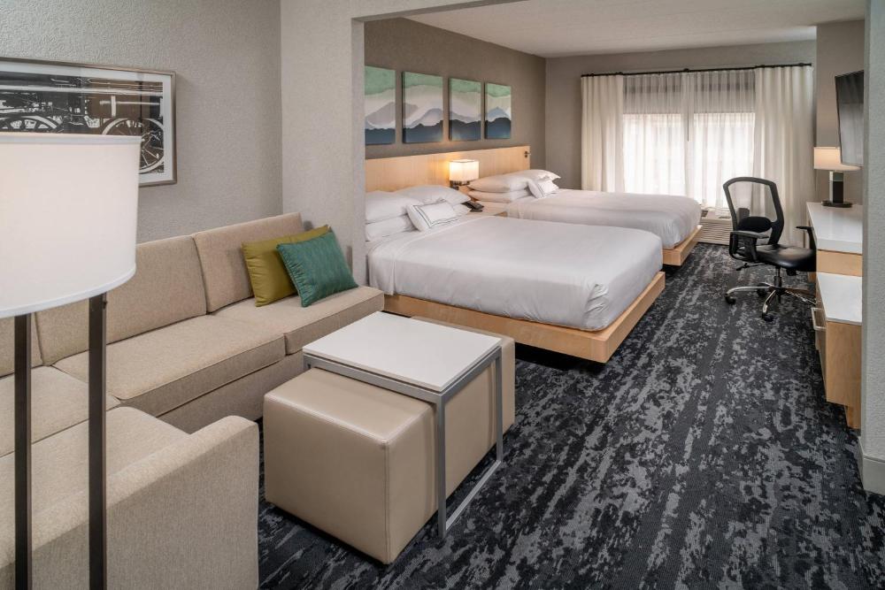 Guest room, 2 Queen, Sofa bed interior